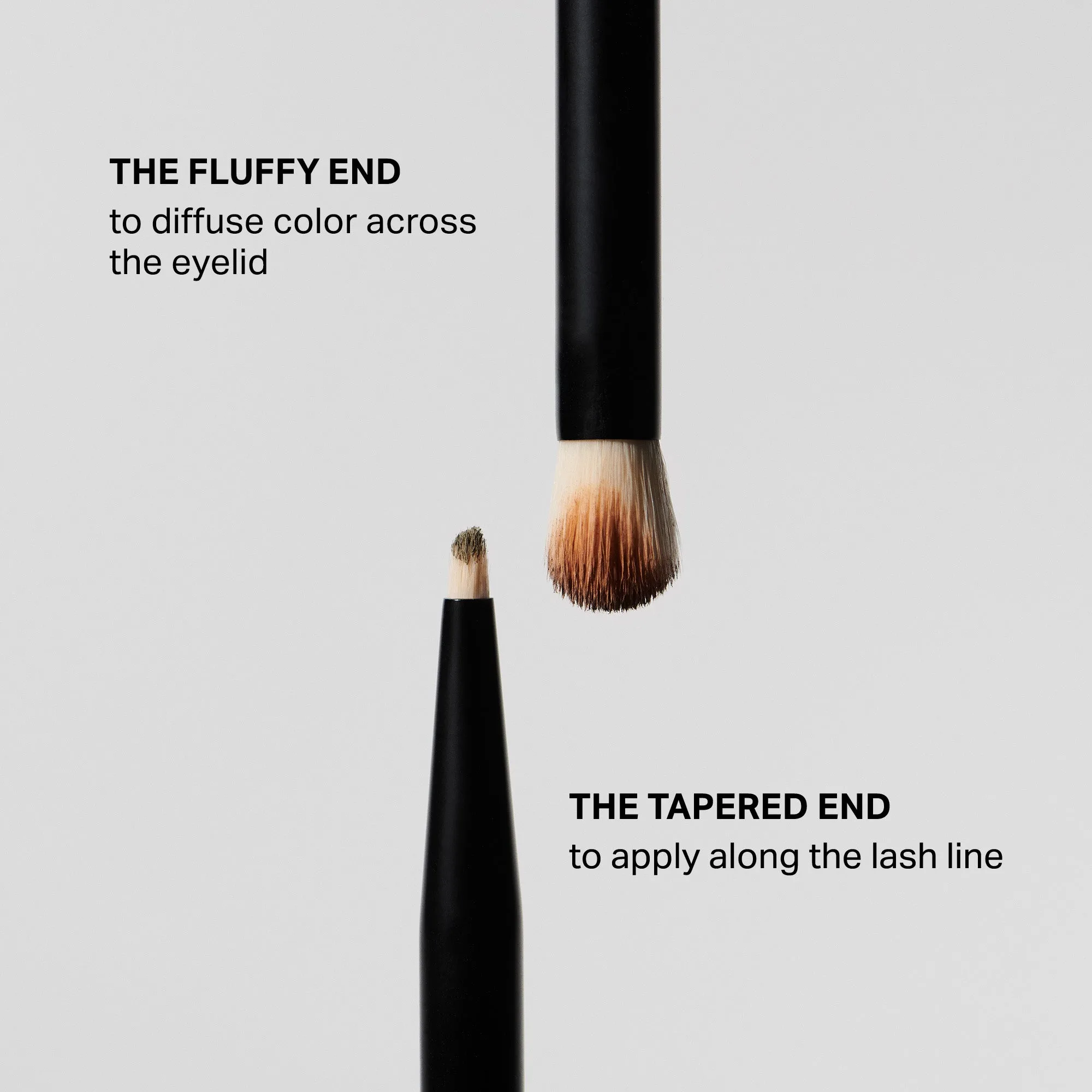 MERIT Brush No. 2 Double Sided Eyeshadow Brush *Pre-Order* - Imagen 2