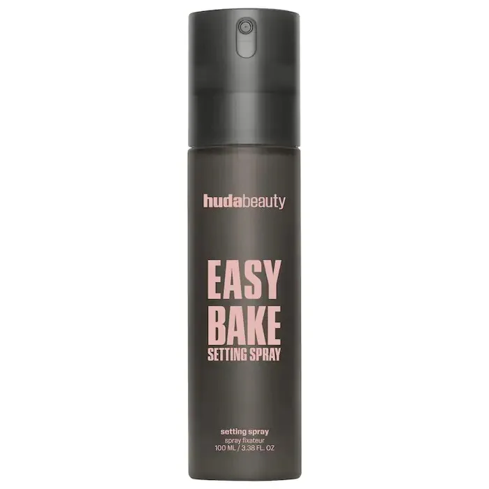 HUDA BEAUTY Easy Bake Blurring Setting Spray with 16-Hour Wear *Pre-Order*