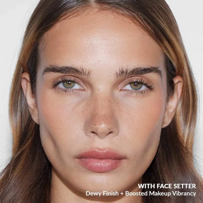 REFY Face Setter Hydrating and Plumping Setting Spray with Polyglutamic Acid *Pre-Order* - Imagen 3