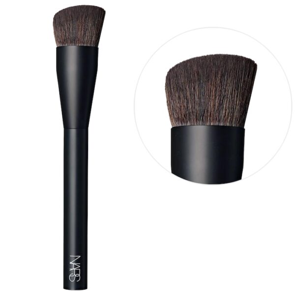 NARS #17 Cream Cheek Brush *Pre-Order*