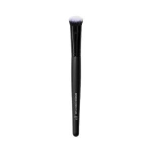 e.l.f. Tap & Blend Concealer Brush *Pre-Order*